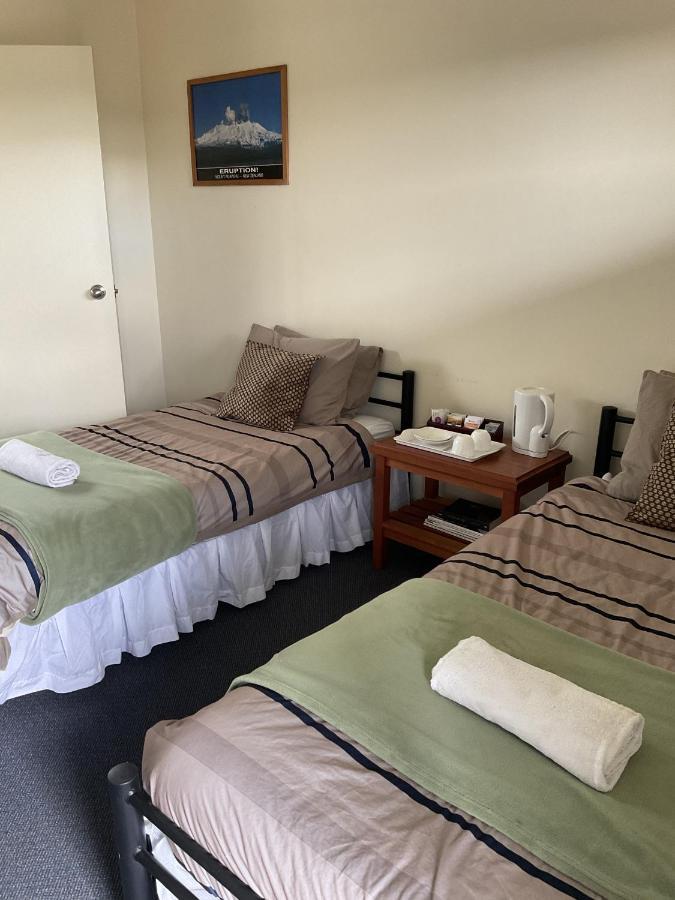 Tongariro River Retreat Turangi Ngoại thất bức ảnh